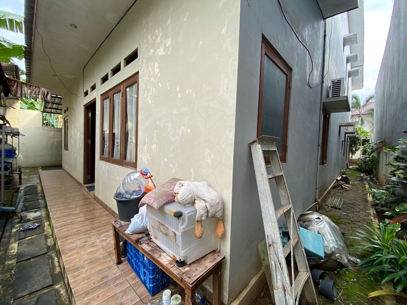 Jagakarsa gandaria luas 420 dalam komplek 6 kamar tidur 1 lantai