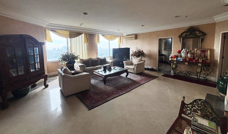 FOR SALE Apartemen Batavia 4 BR Fully Furnised Bendungan Hilir Jakarta Pusat