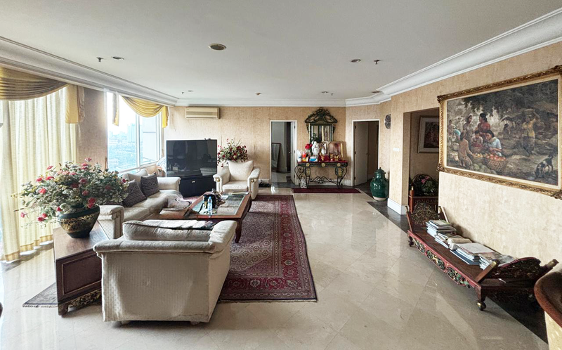 FOR SALE Apartemen Batavia 4 BR Fully Furnised Bendungan Hilir Jakarta Pusat