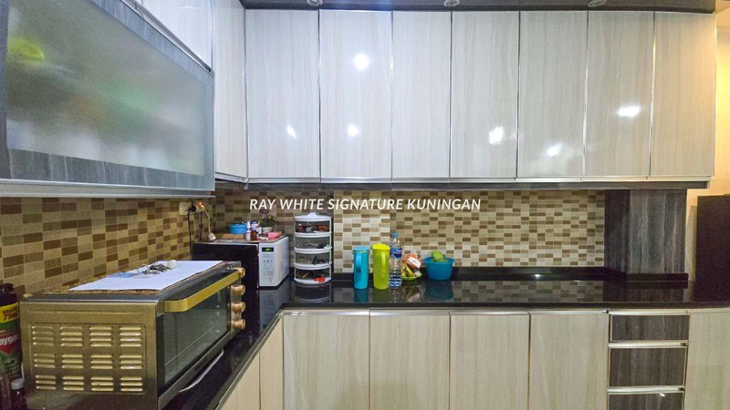 Di Jual Rumah 2,5 Lantai Siap Huni Lokasi Strategis di Jl. Danau Medara Bendungan Hilir