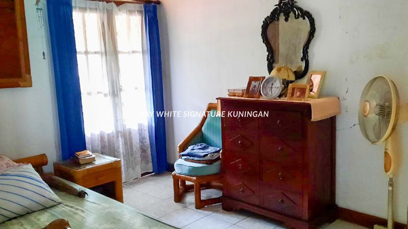 Di Jual Rumah Layak Huni Lokasi Tenang di Komplek Griya Asri Wika Bekasi