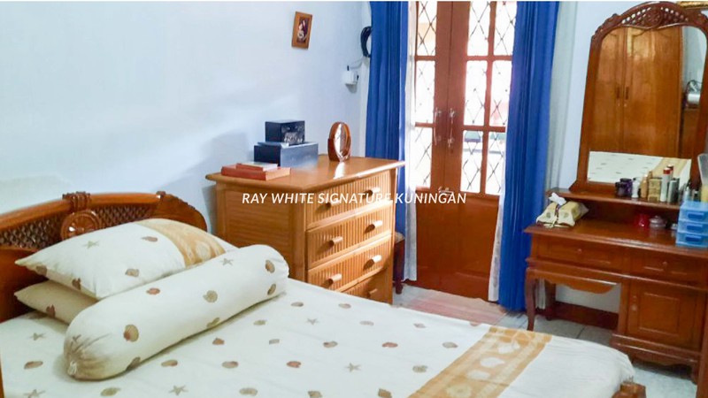 Di Jual Rumah Layak Huni Lokasi Tenang di Komplek Griya Asri Wika Bekasi