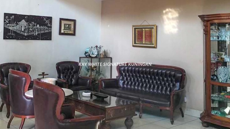 Di jual Rumah Cocok Untuk Hunian, Kost atau Usaha di Jl Rawa Dolar Bekasi