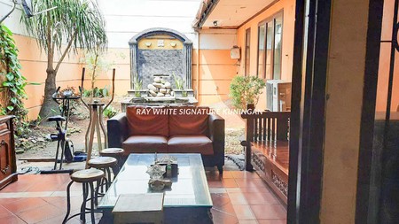 Di Jual Rumah 2 Lantai Siap Huni Lokasi Strategis di Komplek Pondok Melati