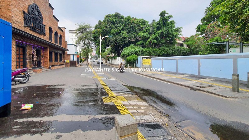 Di Jual Rumah & Kost Siap Huni di Kawasan Prestisius Jl Kemang I