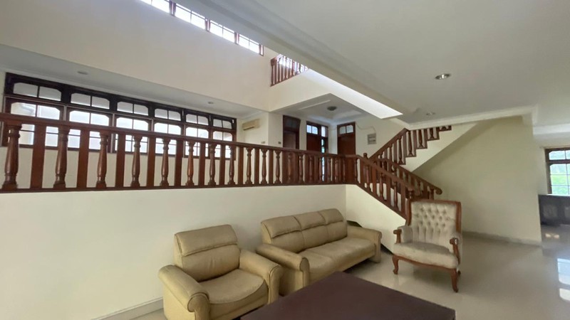 FOR SALE! RUMAH LUAS READY TO USE  DI DUTA PERMAI PONDOK INDAH