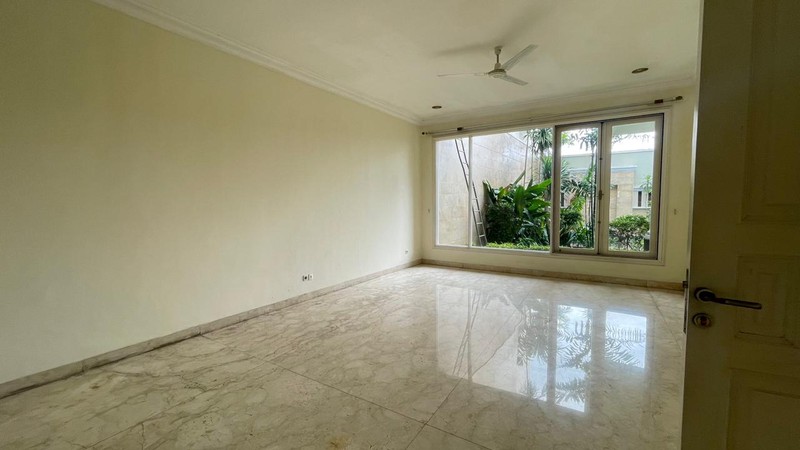 FOR RENT! RUMAH MEWAH SIAP HUNI DI SEKOLAH DUTA PONDOK INDAH