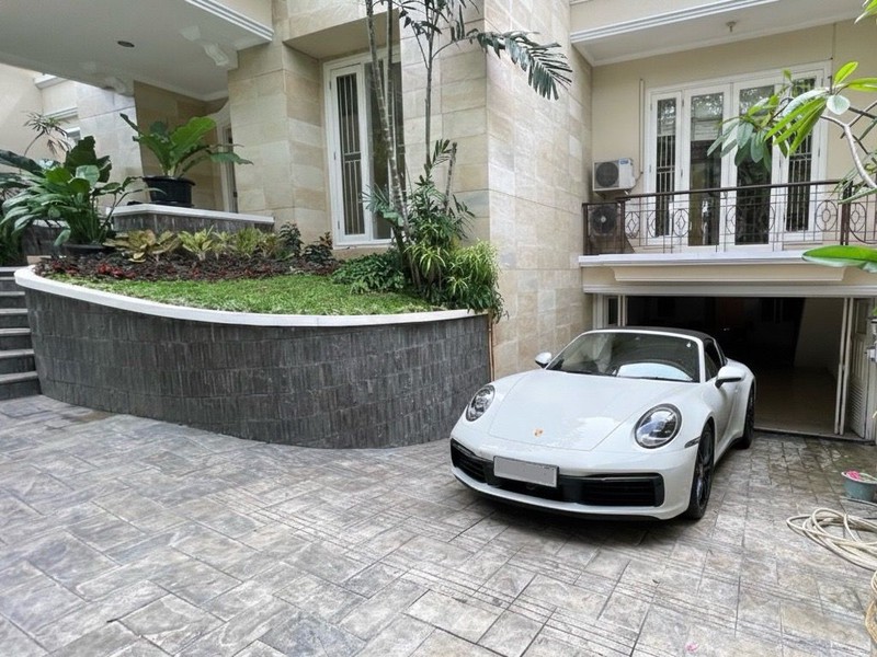 FOR RENT! RUMAH MEWAH SIAP HUNI DI SEKOLAH DUTA PONDOK INDAH