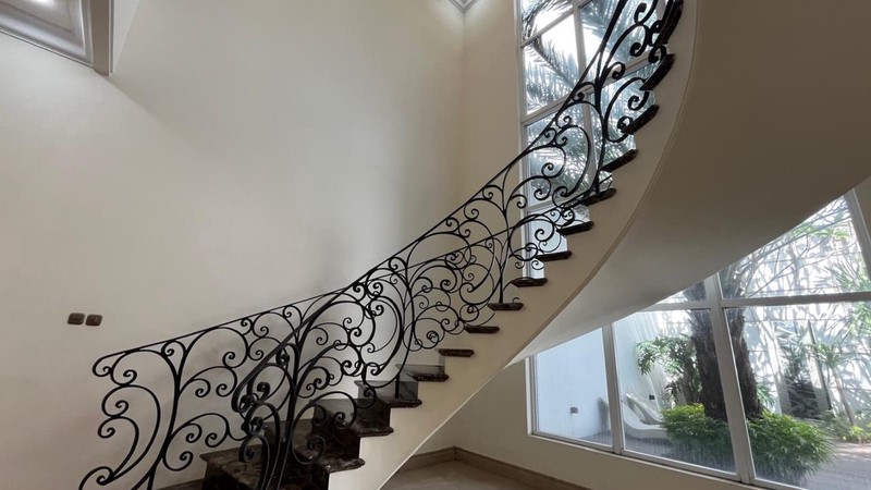 Luxury House for Sale in Pondok Indah