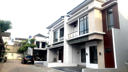READY! Rumah Baru Hook Bintaro 2,5 Lantai - 3+1 KT, One Gate, FREE Semua Biaya
