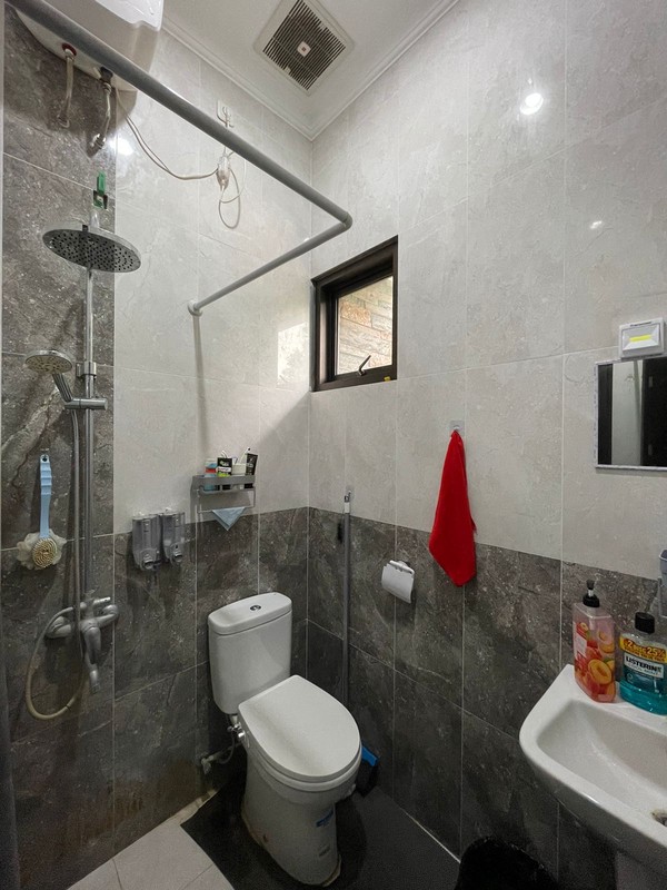 Rumah Siap Huni Dalam Cluster, dan Hunian Nyaman @Oriana Permata, Bintaro.