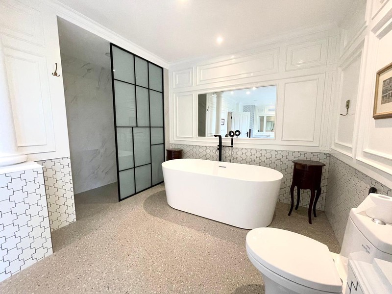 DISEWAKAN! RUMAH MEWAH EUROPEAN CLASSIC SIAP HUNI DI PONDOK INDAH