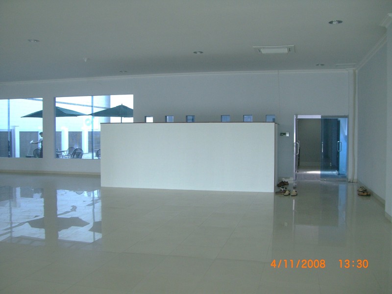 GEDUNG perkantoran di CBD SIMPANG LIMA Semarang Tengah