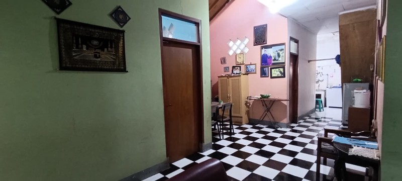 Jual Rumah dekat SMKN 2 Cimahi, Lokasi di Kamarung - Cimahi Tengah 