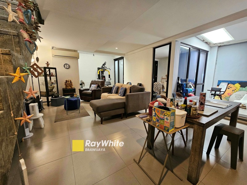 Rumah di Bintaro, Jakarta Selatan, Dalam Cluster, hanya 4 km ke MRT Lebak Bulus