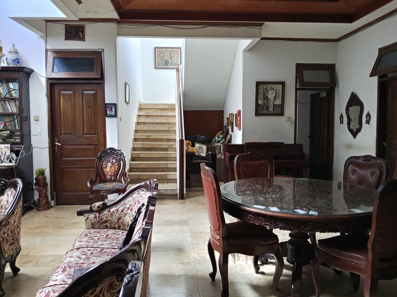 Dijual Cepat Rumah Tinggal Asri & Lokasi Strategis 