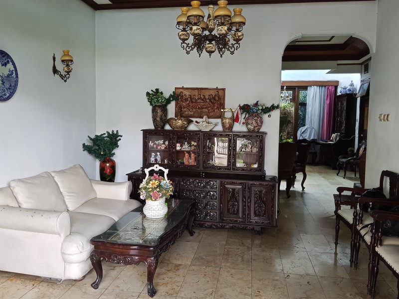 Dijual Cepat Rumah Tinggal Asri & Lokasi Strategis 