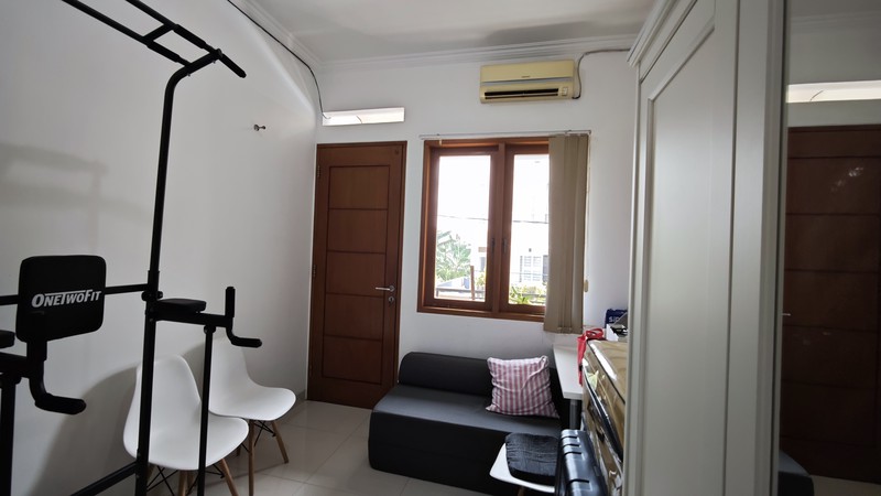 Rumah Pondok Gading Utama, Kelapa Gading