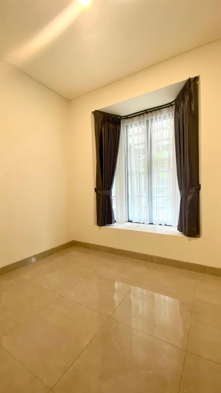 Rumah Brand new siap huni di Citra Garden Ciputat 