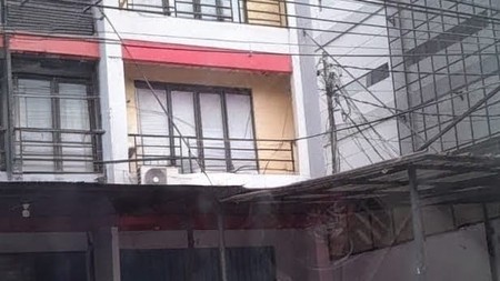 Di sewa ruko premium Jalan Haji Nawi 