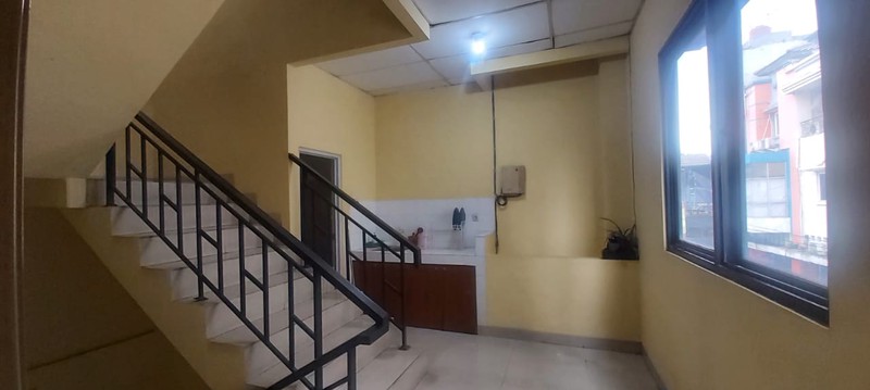 Di sewa ruko premium Jalan Haji Nawi 