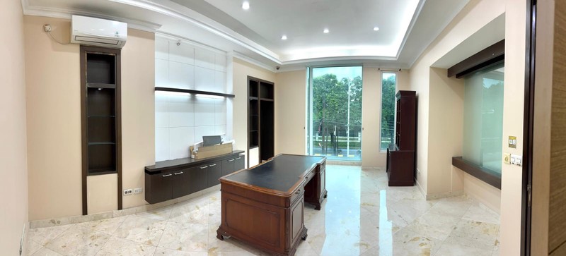  Disewakan Murah  !! Ruang Kantor/Tempat  Usaha di Premium Area Pusat Bisnis Simatupang