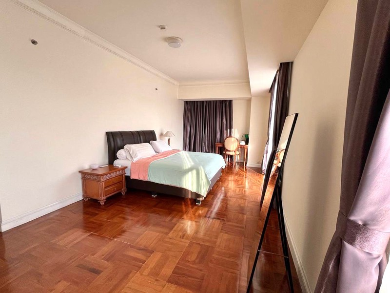 DISEWAKAN! APARTMENT 3BR FULL FURNISHED DI MENTENG EXECUTIVE