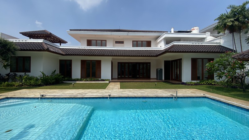 DI JUAL RUMAH MEWAH DI KAWASAN PEJATEN JAKARTA SELATAN