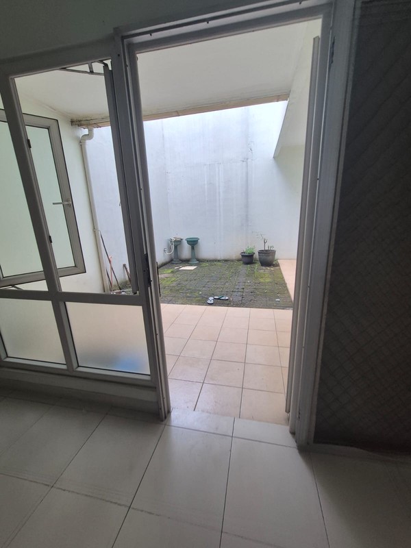 Rumah siap huni di Kota Wisata