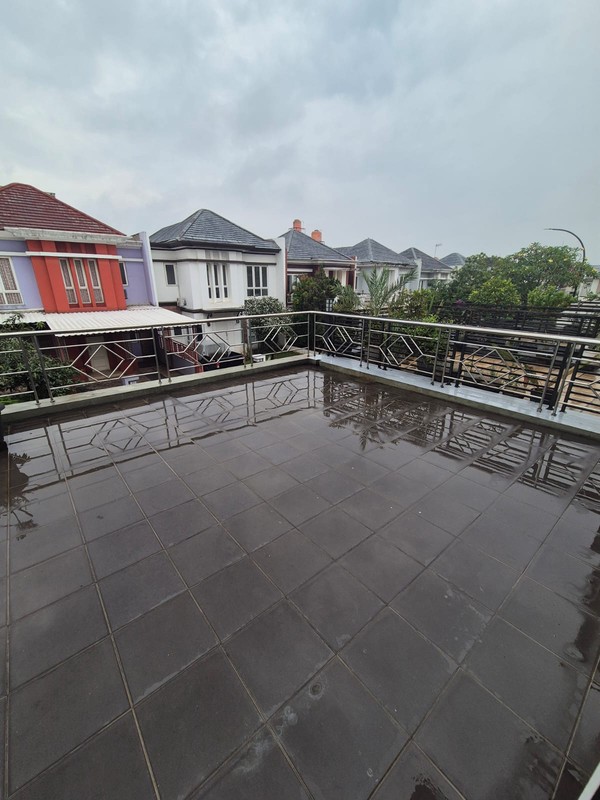 Rumah siap huni di Kota Wisata