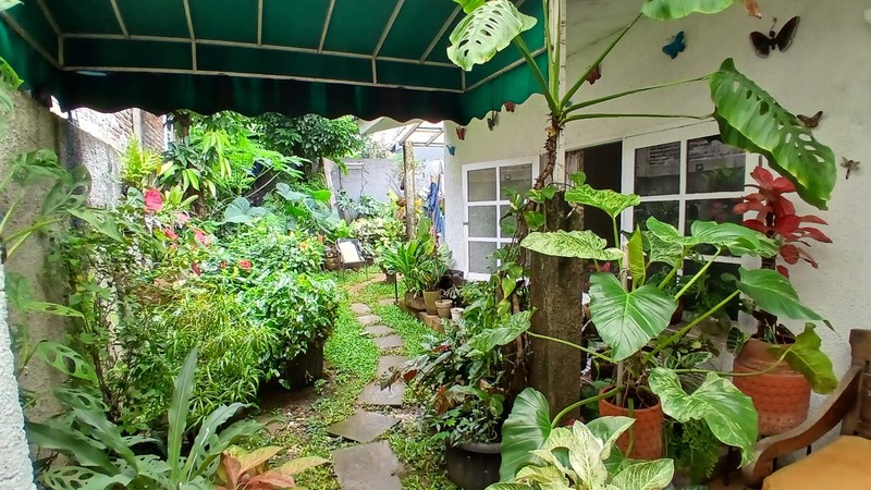 Rumah di Cirendeu jual cepat dan murah sangat strategis