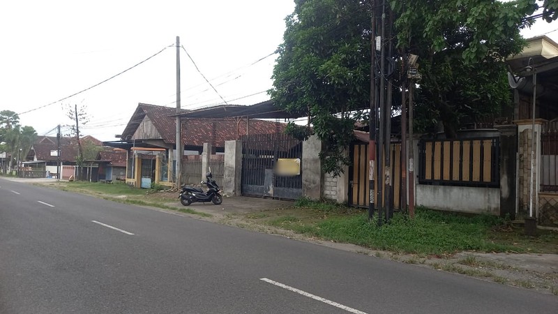 Peluang Bisnis, Disewakan Eks Pabrik Mebel Strategis di Pinggir Jalan Raya Pedan-Cawas Klaten