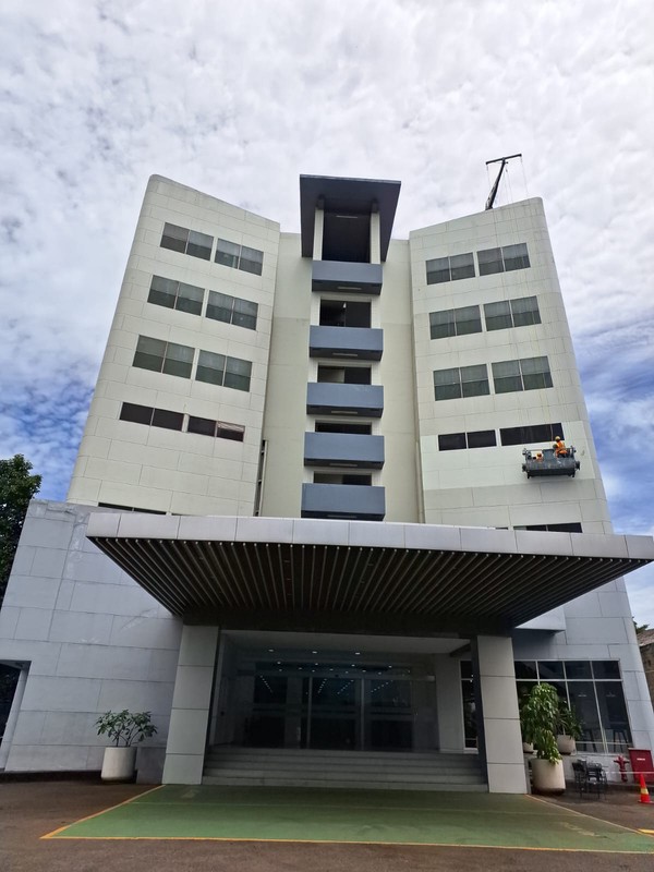 DISEWA GEDUNG SYEON LT.4-6 DI LEBAK BULUS  LOKASI SANGAT STRATEGIS