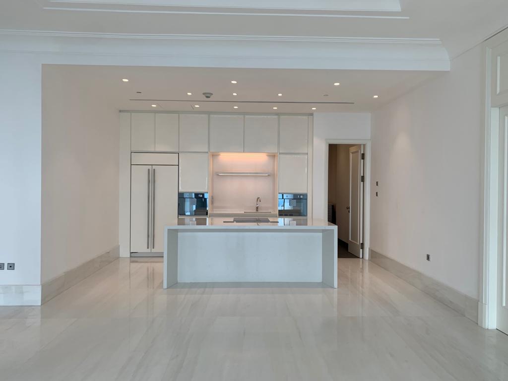 Di Jual Brand new Saint Regis Apartment di Kuningan