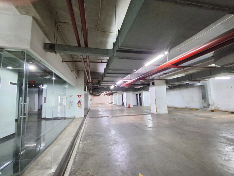 DISEWA GEDUNG HWA TOWER  LT.1-7 DI PONDOK PINANG