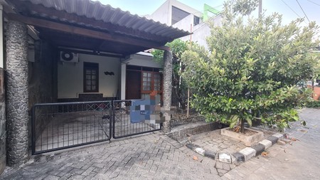 Rumah Dijual di Babatan Pratama