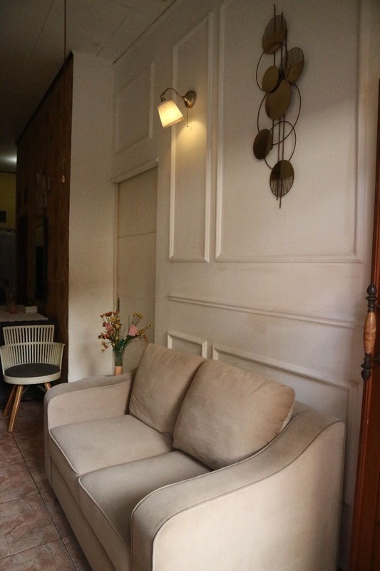 Dijual Rumah Lokasi Di Cirendeu, Tangerang Selatan