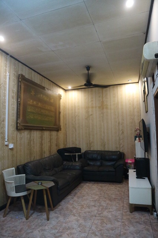 Dijual Rumah Lokasi Di Cirendeu, Tangerang Selatan