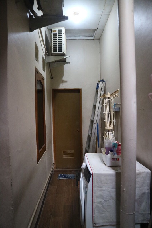 Dijual Rumah Lokasi Di Cirendeu, Tangerang Selatan