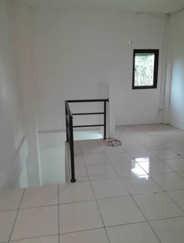 Dijual Ruko 2 Lantai di Bali View Cireundeu, Tangerang Selatan
