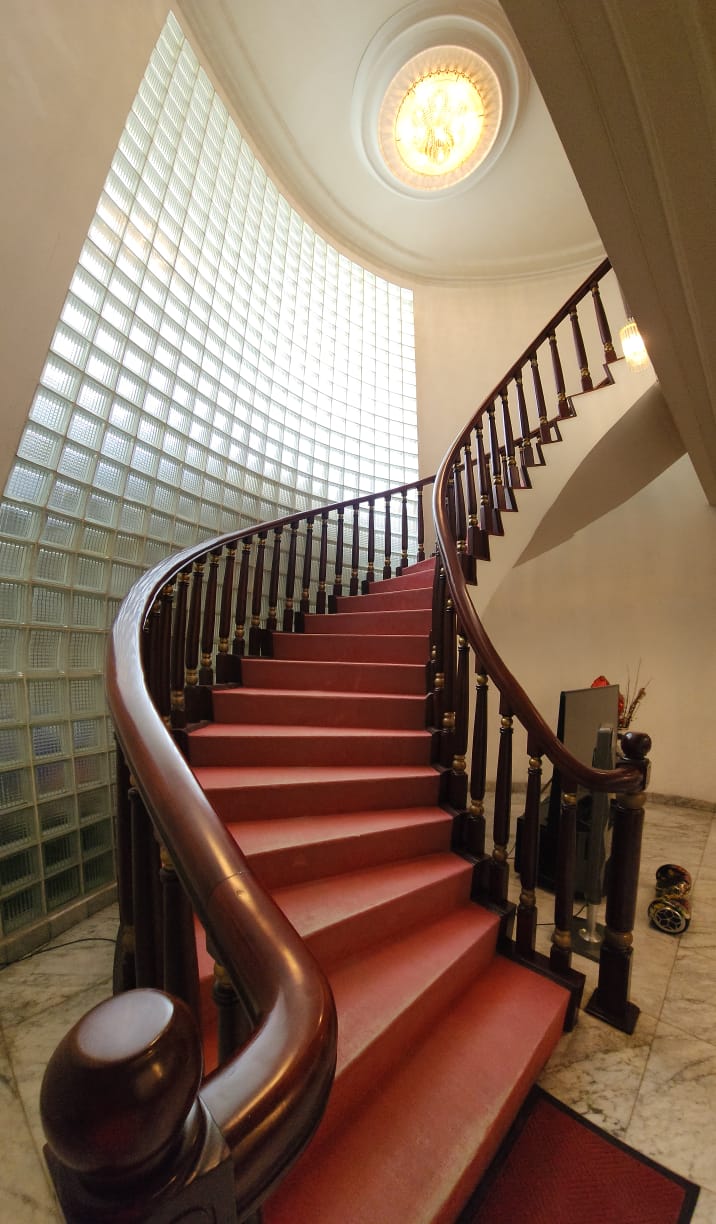 DI JUAL RUMAH DILOKASI TERBAIK DIMENTENG, JAKARTA PUSAT