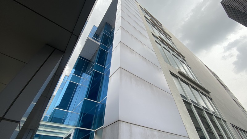 DI JUAL OFFICE BUILDING AT MENTENG AREA