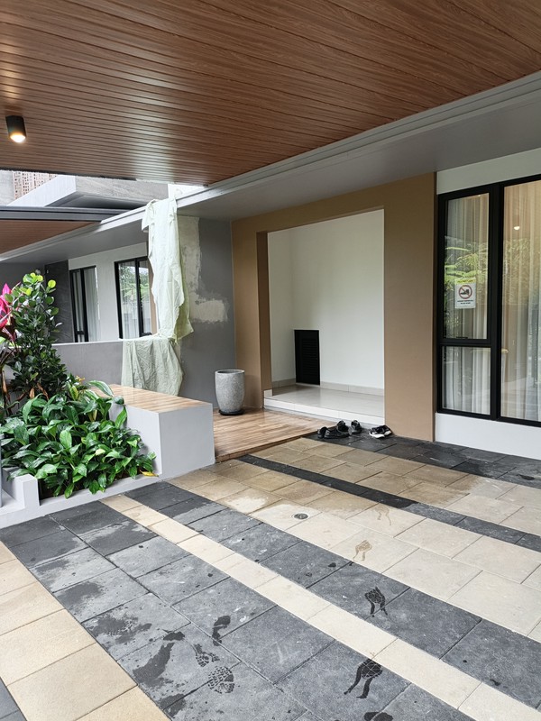 Castell dari Citra Raya Sentul, Citraland. Bebas Biaya dan Free Sepeda motor listrik dari Raywhite Sentul City