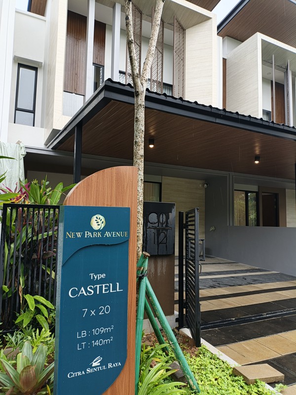 Castell dari Citra Raya Sentul, Citraland. Bebas Biaya dan Free Sepeda motor listrik dari Raywhite Sentul City