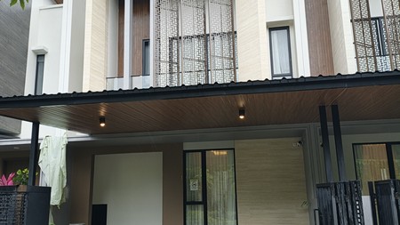 Castell dari Citra Raya Sentul, Citraland. Bebas Biaya dan Free Sepeda motor listrik dari Raywhite Sentul City