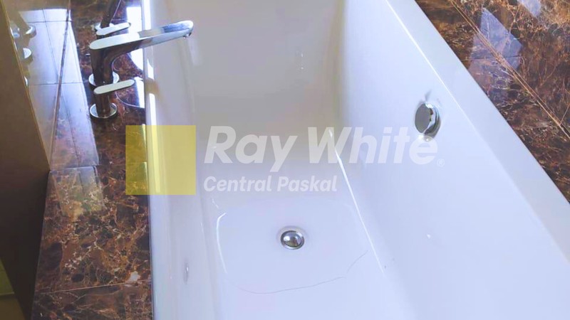 Rumah Cantik di Kumala Shinta Kota Baru Parahyangan