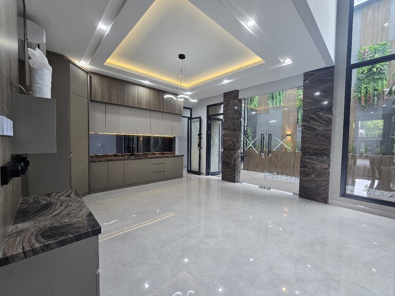 Dijual Rumah Baru Surabaya Barat Citraland