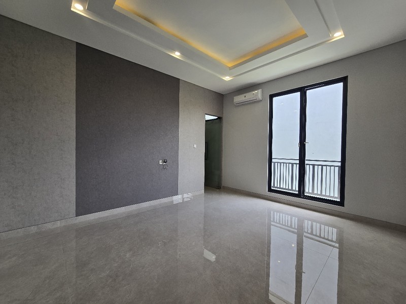 Dijual Rumah Baru Surabaya Barat Citraland