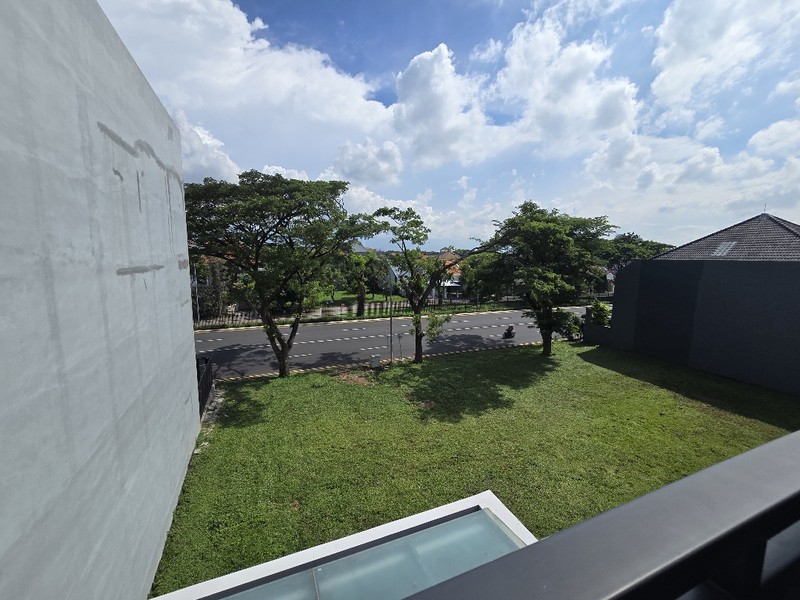 Dijual Rumah Baru Surabaya Barat Citraland