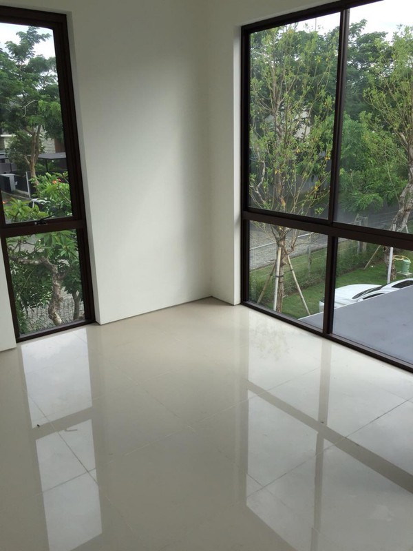 Dijual dan Disewakan Rumah Baru Graha Natura